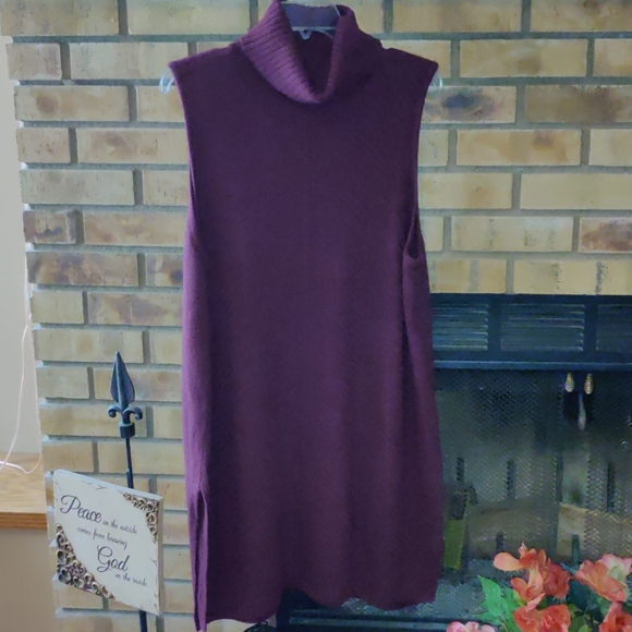 Apt. 9 Dresses & Skirts - APT 9 Sweater Dress/Tunic